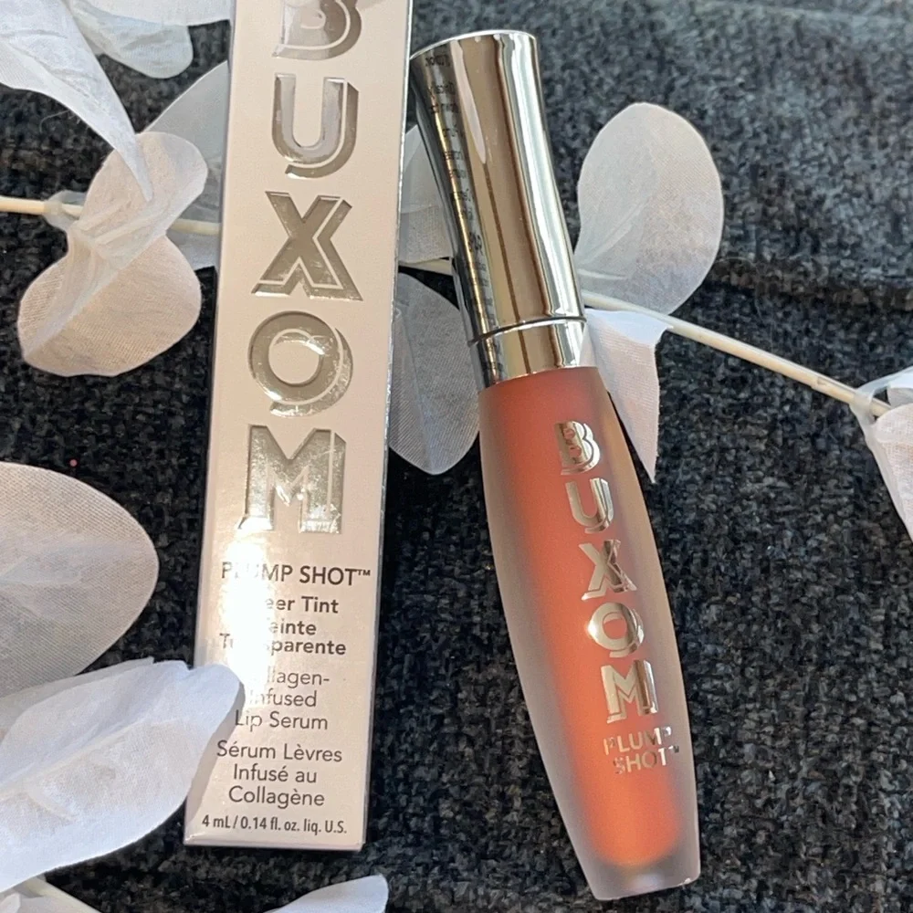 BUXOM Shot Lip Serum In Plush Peach(Sheer Peach Nude)